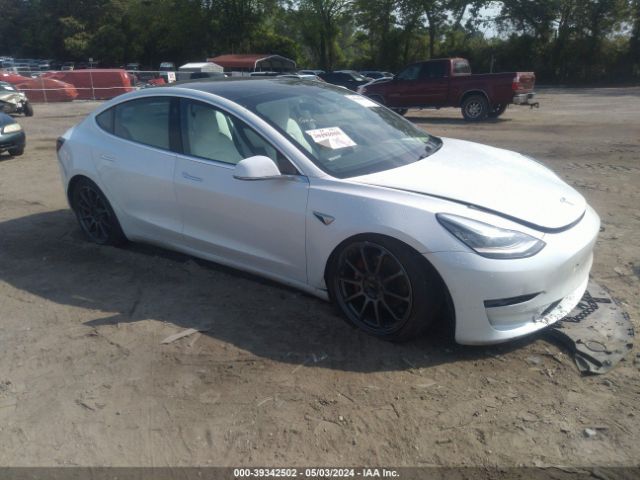 Photo 0 VIN: 5YJ3E1EB3KF421973 - TESLA MODEL 3 