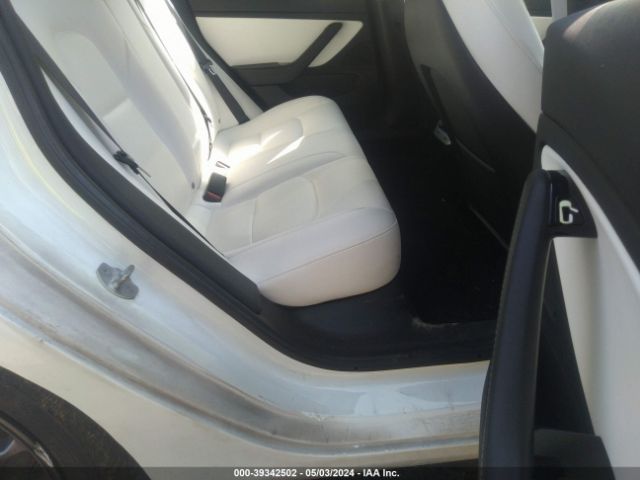 Photo 7 VIN: 5YJ3E1EB3KF421973 - TESLA MODEL 3 