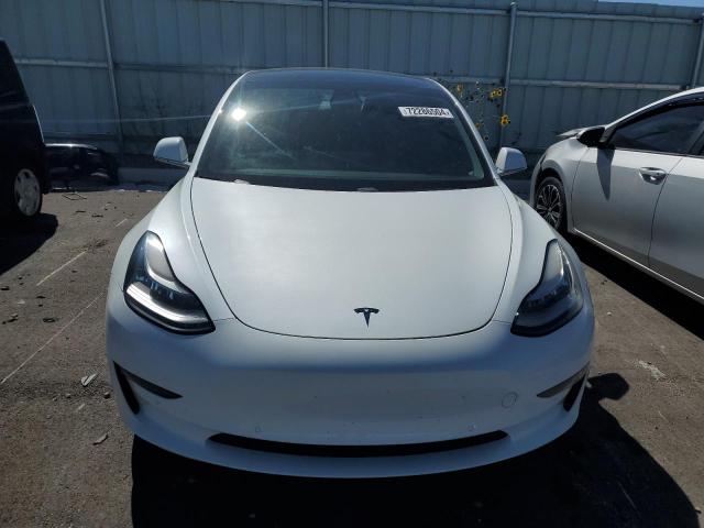 Photo 4 VIN: 5YJ3E1EB3KF493840 - TESLA MODEL 3 