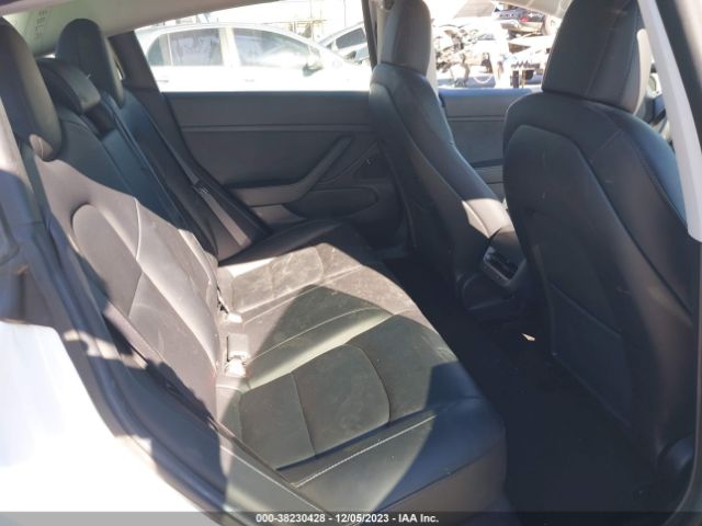 Photo 7 VIN: 5YJ3E1EB3KF511740 - TESLA MODEL 3 