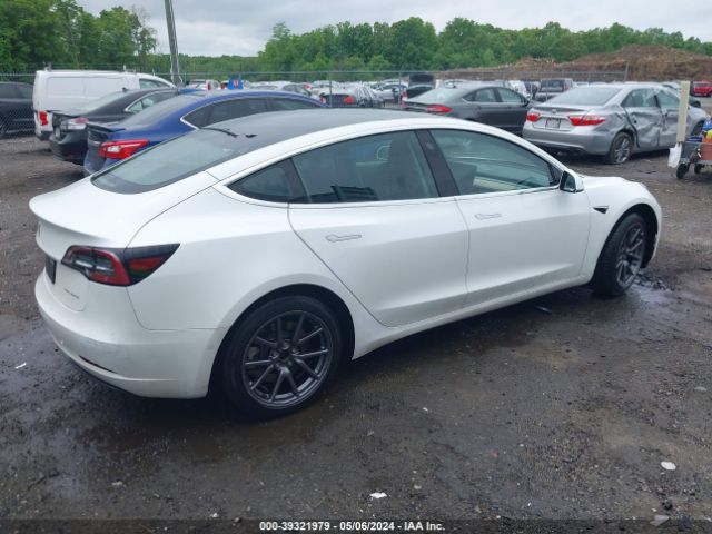 Photo 3 VIN: 5YJ3E1EB3LF618823 - TESLA MODEL 3 