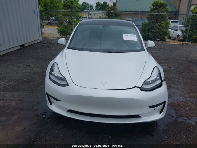 Photo 5 VIN: 5YJ3E1EB3LF618823 - TESLA MODEL 3 