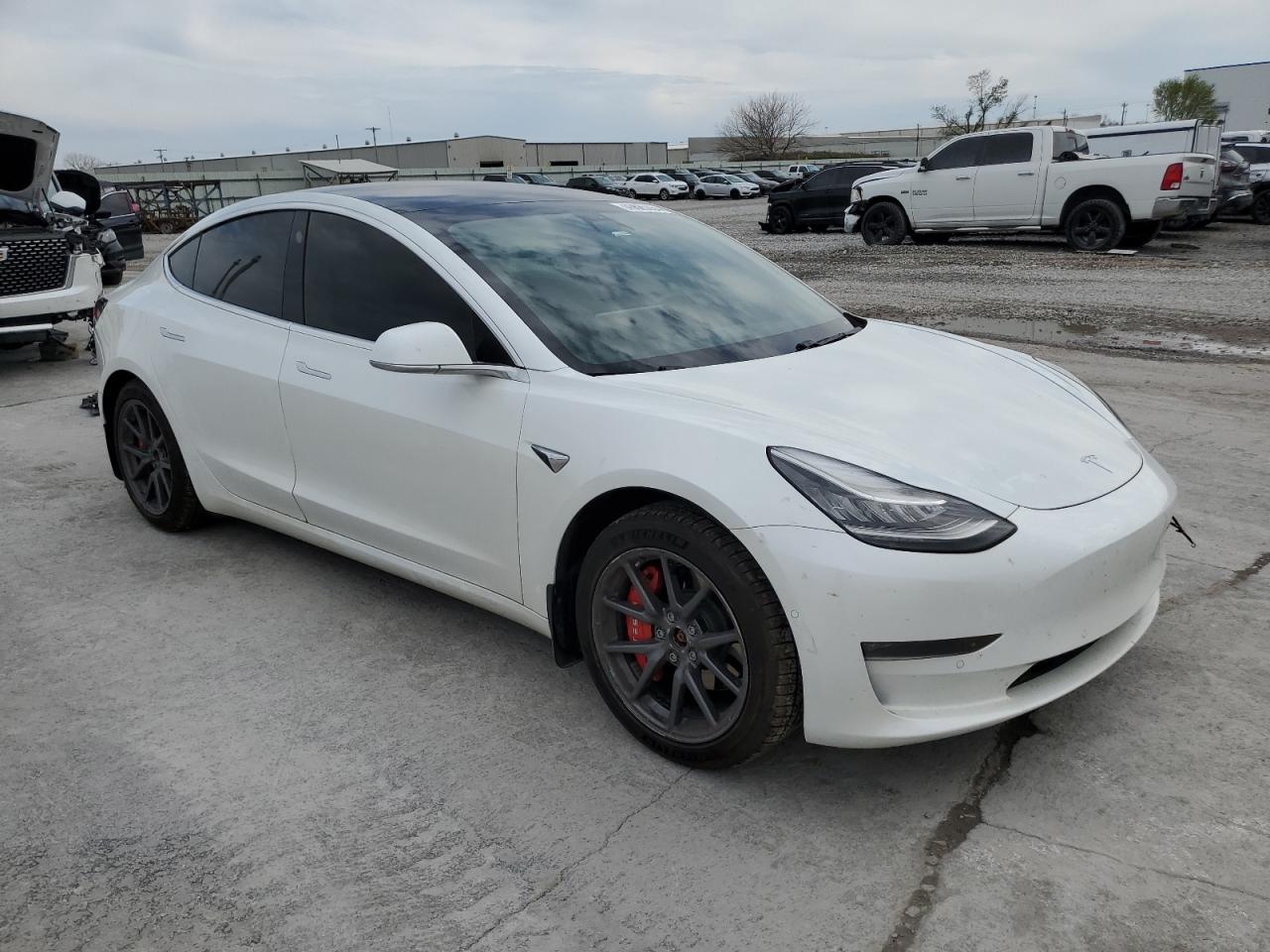 Photo 3 VIN: 5YJ3E1EB3LF637338 - TESLA MODEL 3 