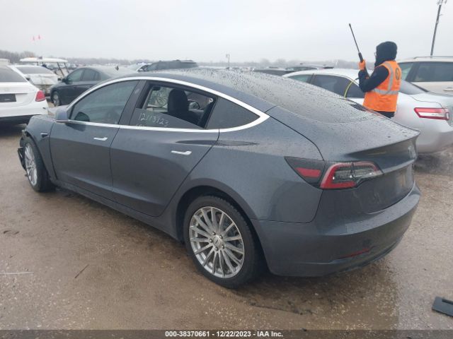 Photo 2 VIN: 5YJ3E1EB3LF663373 - TESLA MODEL 3 