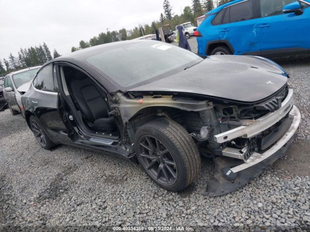 Photo 0 VIN: 5YJ3E1EB3LF811733 - TESLA MODEL 3 