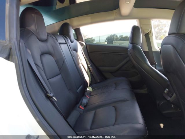 Photo 7 VIN: 5YJ3E1EB3MF879516 - TESLA MODEL 3 