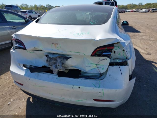 Photo 5 VIN: 5YJ3E1EB3MF902910 - TESLA MODEL 3 