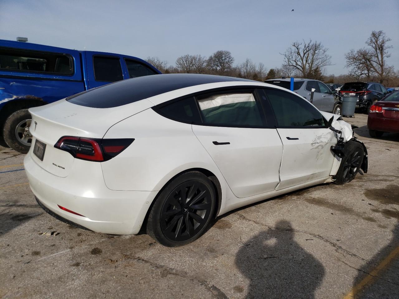 Photo 2 VIN: 5YJ3E1EB3MF980524 - TESLA MODEL 3 