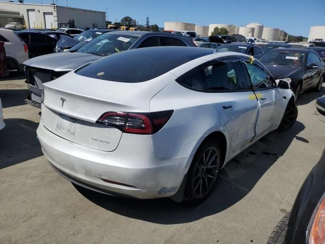 Photo 2 VIN: 5YJ3E1EB3MF995539 - TESLA MODEL 3 