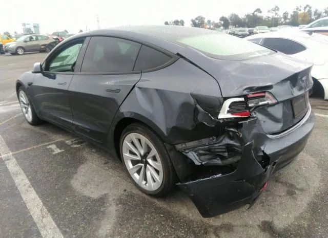 Photo 2 VIN: 5YJ3E1EB3NF122827 - TESLA MODEL 3 