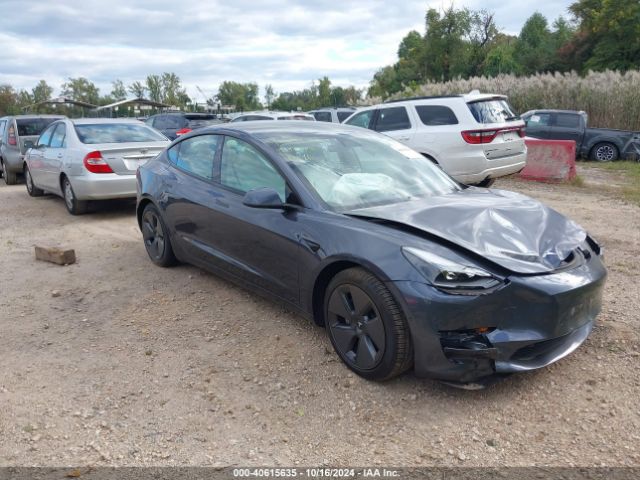 Photo 0 VIN: 5YJ3E1EB3NF126733 - TESLA MODEL 3 