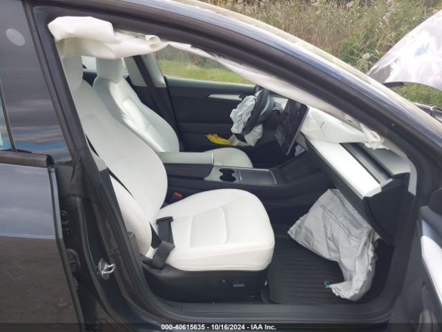 Photo 4 VIN: 5YJ3E1EB3NF126733 - TESLA MODEL 3 