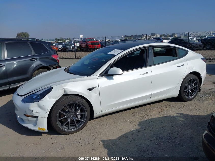 Photo 12 VIN: 5YJ3E1EB3NF138686 - TESLA MODEL 3 