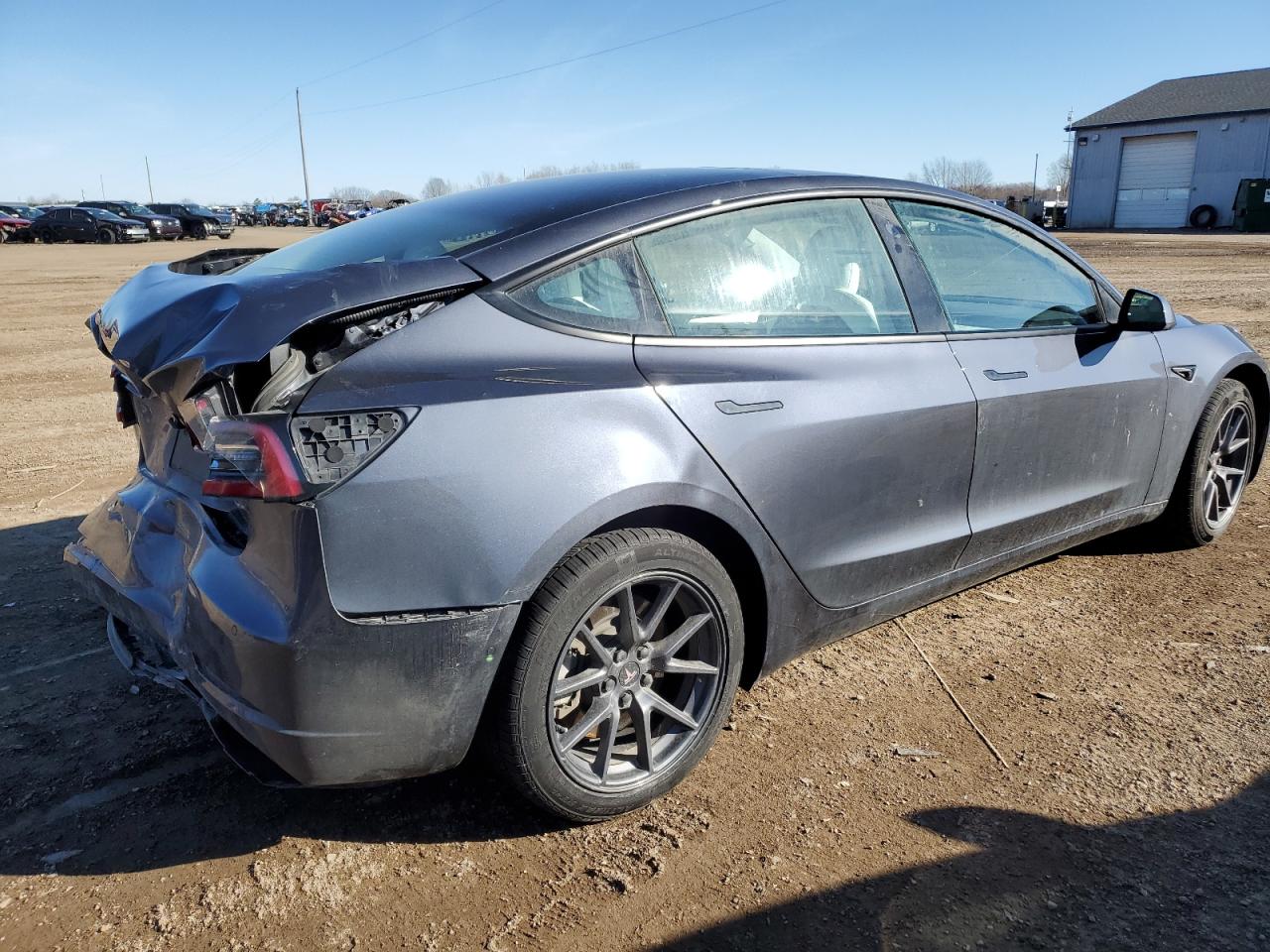 Photo 2 VIN: 5YJ3E1EB3NF152653 - TESLA MODEL 3 