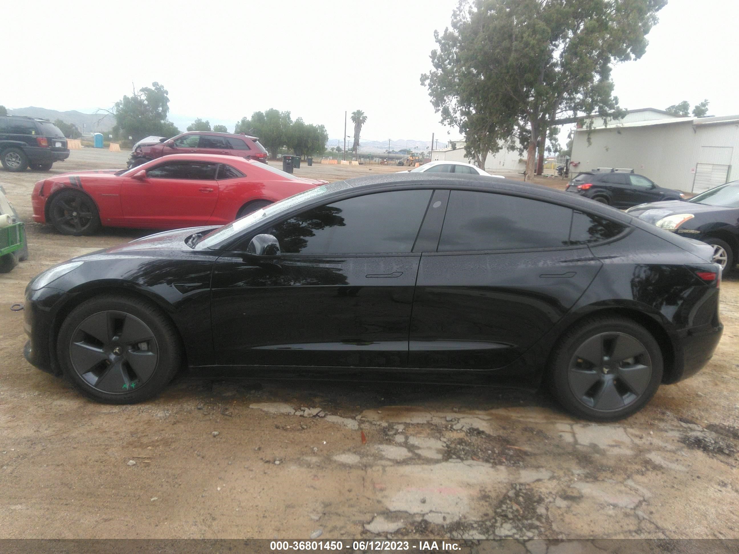 Photo 12 VIN: 5YJ3E1EB3NF208123 - TESLA MODEL 3 