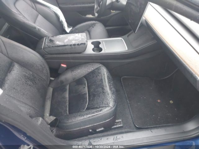 Photo 4 VIN: 5YJ3E1EB3NF263509 - TESLA MODEL 3 