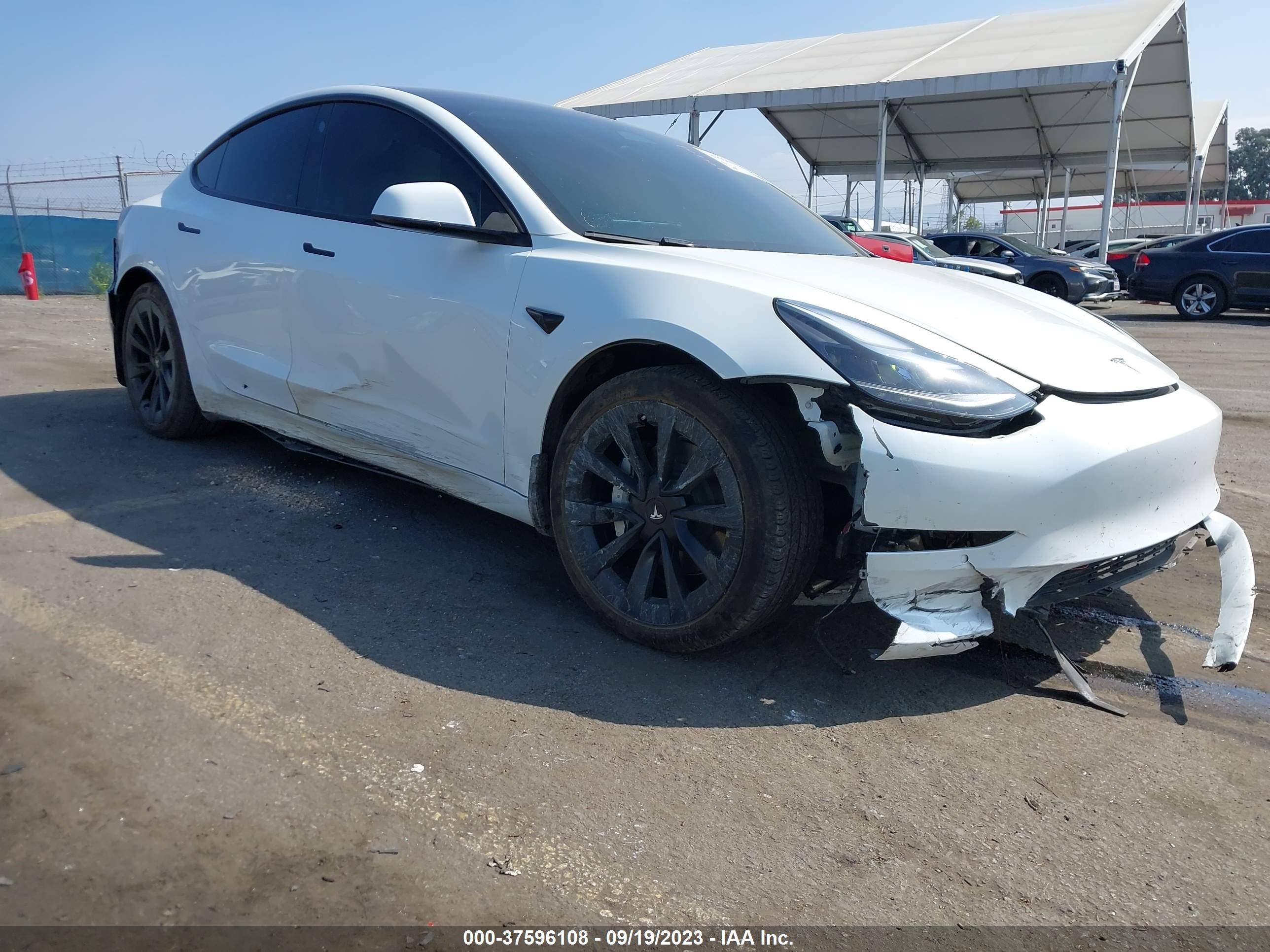 Photo 5 VIN: 5YJ3E1EB3NF266846 - TESLA MODEL 3 