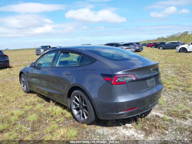 Photo 2 VIN: 5YJ3E1EB3NF347703 - TESLA MODEL 3 