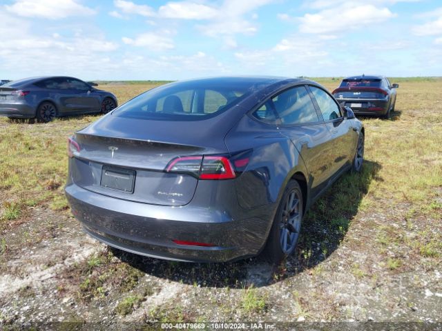 Photo 3 VIN: 5YJ3E1EB3NF347703 - TESLA MODEL 3 