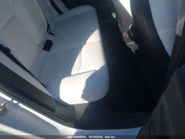 Photo 7 VIN: 5YJ3E1EB3NF358510 - TESLA MODEL 3 