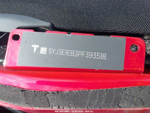 Photo 8 VIN: 5YJ3E1EB3PF393518 - TESLA MODEL 3 