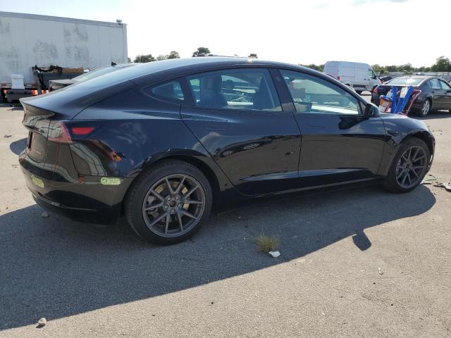 Photo 2 VIN: 5YJ3E1EB3PF595954 - TESLA MODEL 3 