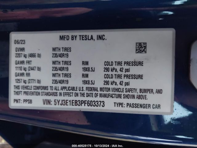 Photo 8 VIN: 5YJ3E1EB3PF603373 - TESLA MODEL 3 