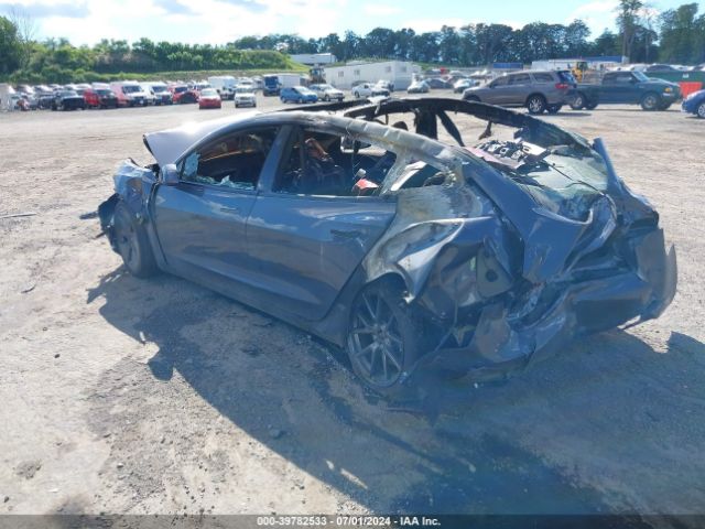 Photo 2 VIN: 5YJ3E1EB3PF703795 - TESLA MODEL 3 