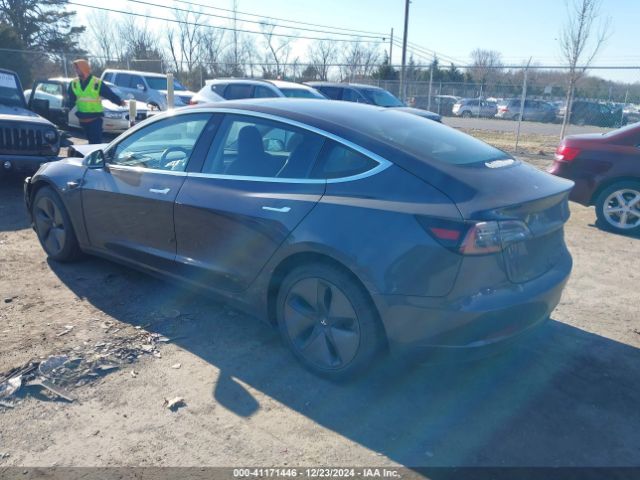 Photo 2 VIN: 5YJ3E1EB4JF066035 - TESLA MODEL 3 