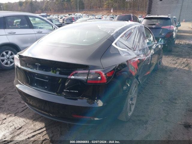 Photo 3 VIN: 5YJ3E1EB4JF068089 - TESLA MODEL 3 