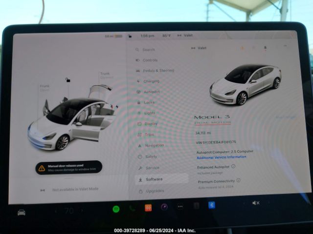 Photo 6 VIN: 5YJ3E1EB4JF081375 - TESLA MODEL 3 