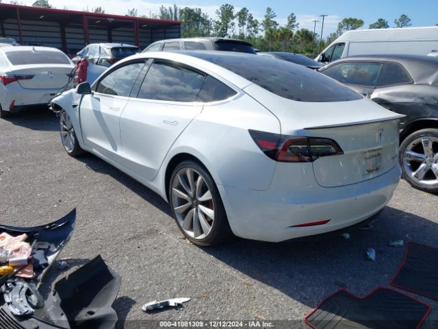 Photo 2 VIN: 5YJ3E1EB4JF081781 - TESLA MODEL 3 