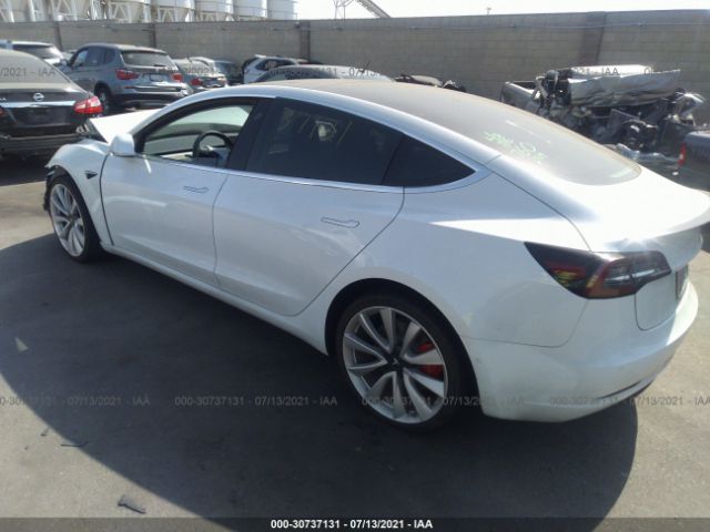 Photo 2 VIN: 5YJ3E1EB4JF084339 - TESLA MODEL 3 