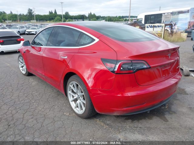 Photo 2 VIN: 5YJ3E1EB4JF085863 - TESLA MODEL 3 