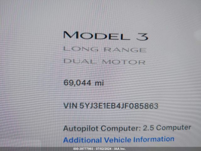 Photo 6 VIN: 5YJ3E1EB4JF085863 - TESLA MODEL 3 