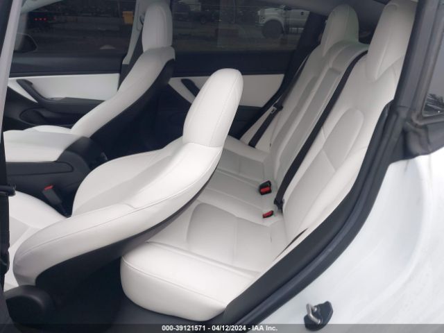 Photo 7 VIN: 5YJ3E1EB4JF096832 - TESLA MODEL 3 