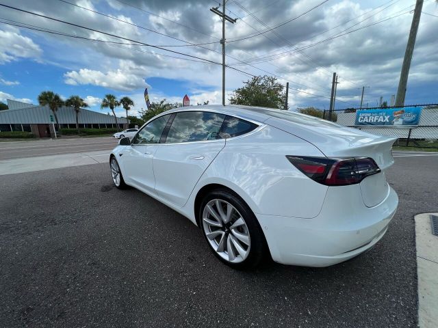 Photo 3 VIN: 5YJ3E1EB4JF117792 - TESLA MODEL 3 