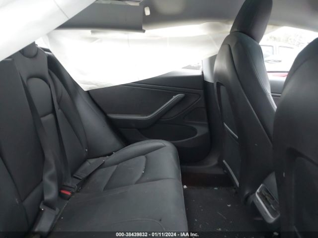 Photo 7 VIN: 5YJ3E1EB4JF128050 - TESLA MODEL 3 