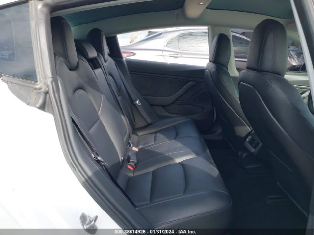 Photo 7 VIN: 5YJ3E1EB4JF182545 - TESLA MODEL 3 