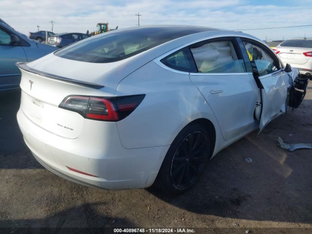 Photo 3 VIN: 5YJ3E1EB4KF194678 - TESLA MODEL 3 