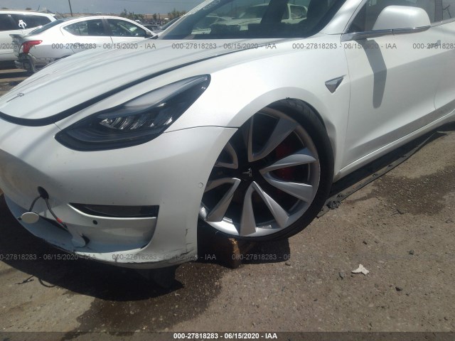 Photo 5 VIN: 5YJ3E1EB4KF438796 - TESLA MODEL 3 