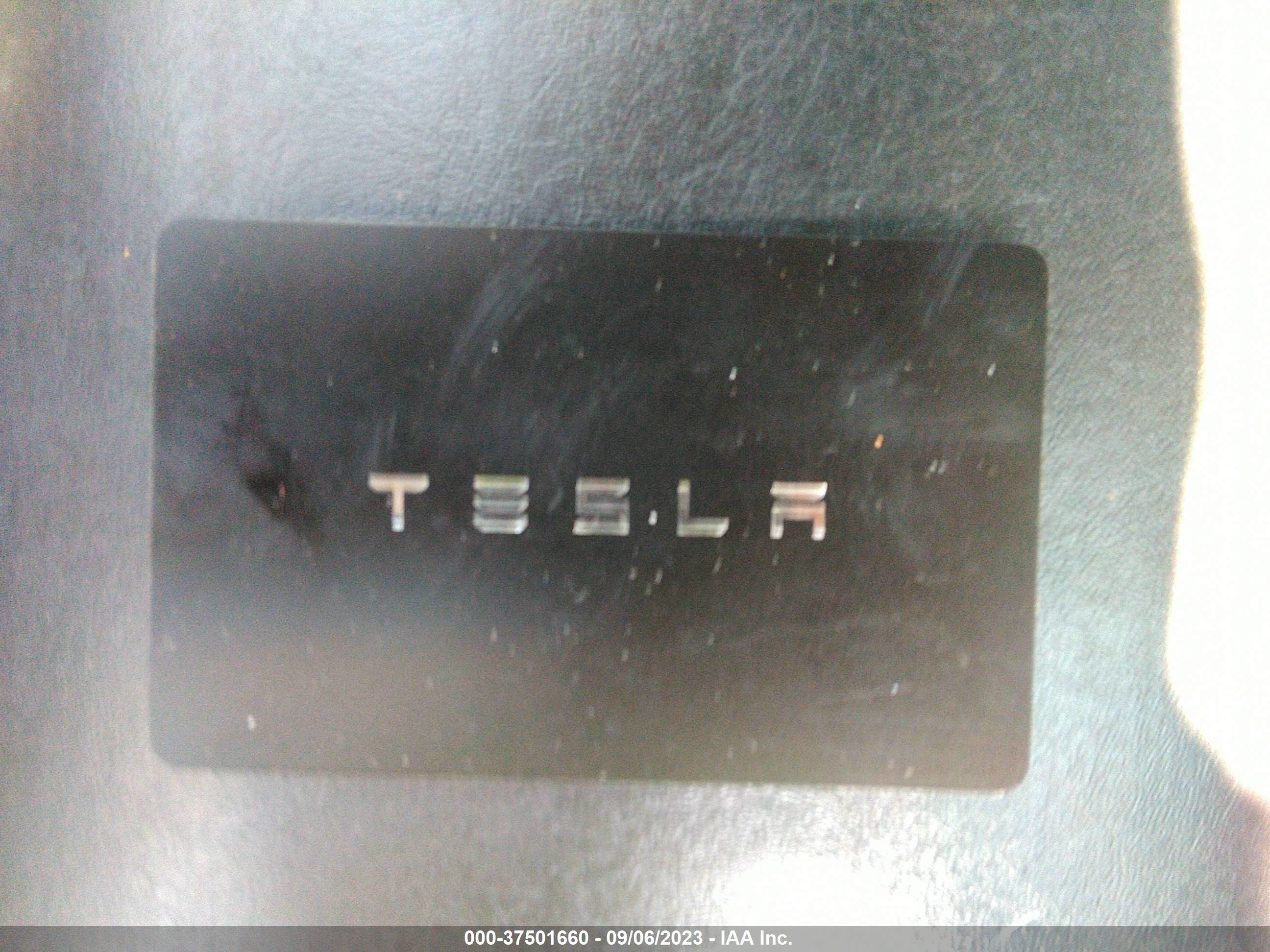 Photo 10 VIN: 5YJ3E1EB4KF517627 - TESLA MODEL 3 