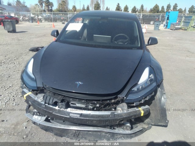 Photo 5 VIN: 5YJ3E1EB4KF530474 - TESLA MODEL 3 