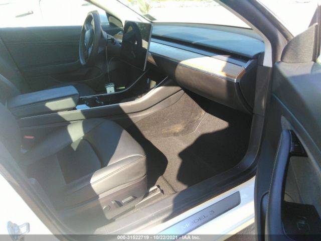 Photo 4 VIN: 5YJ3E1EB4LF618409 - TESLA MODEL 3 