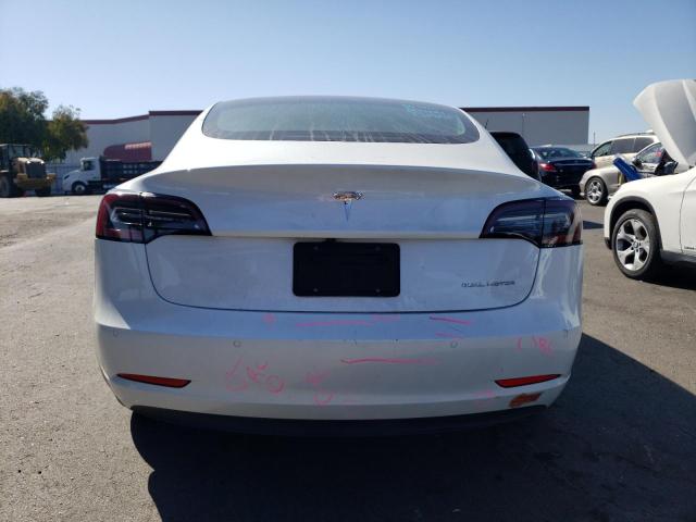 Photo 5 VIN: 5YJ3E1EB4LF639888 - TESLA MODEL 3 