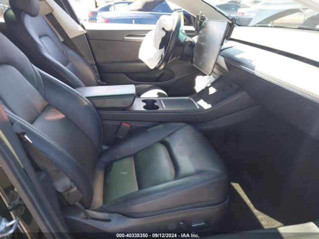 Photo 4 VIN: 5YJ3E1EB4MF002954 - TESLA MODEL 3 