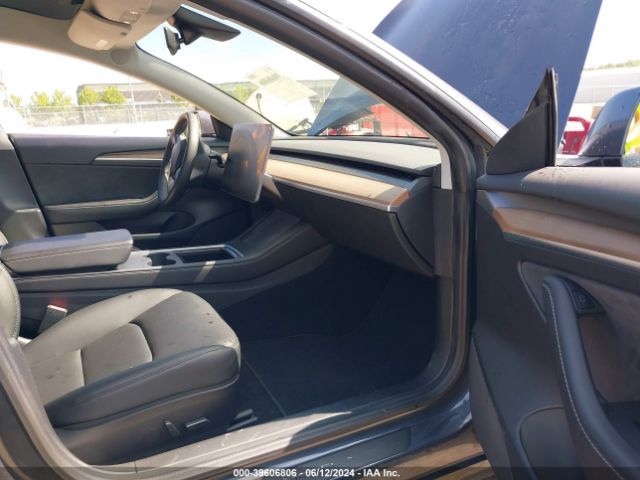 Photo 4 VIN: 5YJ3E1EB4MF050387 - TESLA MODEL 3 