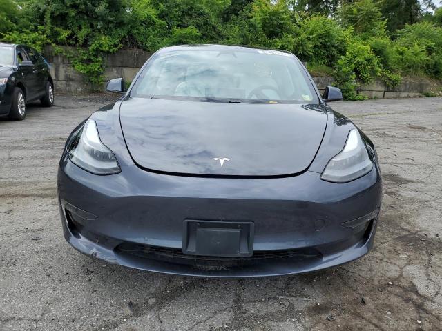 Photo 4 VIN: 5YJ3E1EB4MF056738 - TESLA MODEL 3 