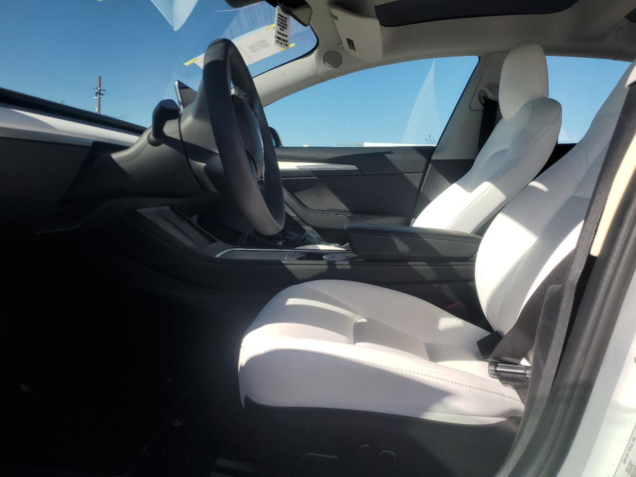 Photo 6 VIN: 5YJ3E1EB4NF129186 - TESLA MODEL 3 