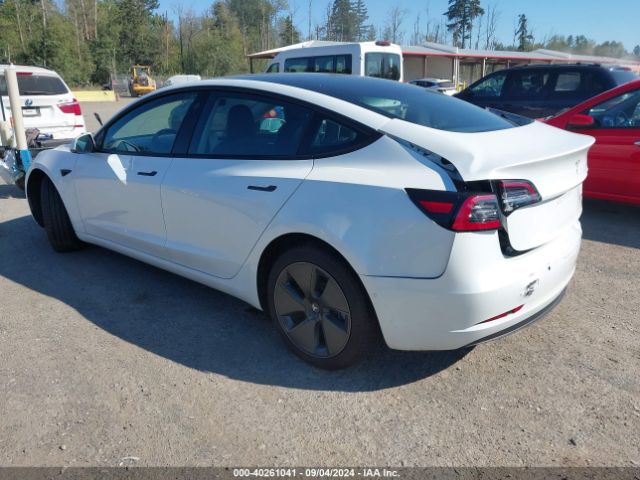 Photo 2 VIN: 5YJ3E1EB4NF179117 - TESLA MODEL 3 